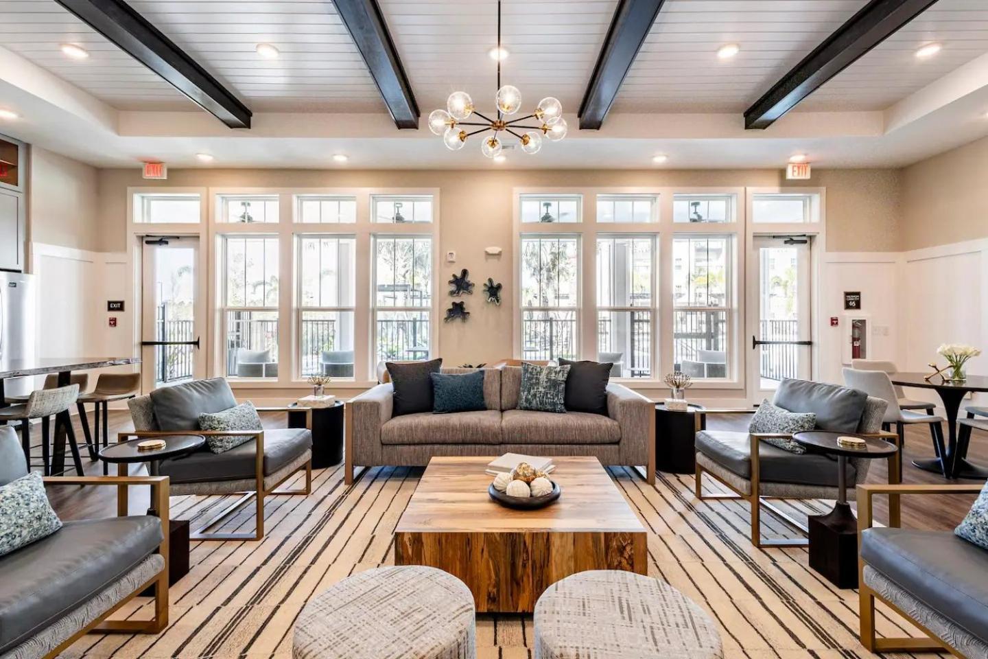 Appartement Complete Lush 10 Min To Parks Pets Allowed, Resort-style Amenities Orlando