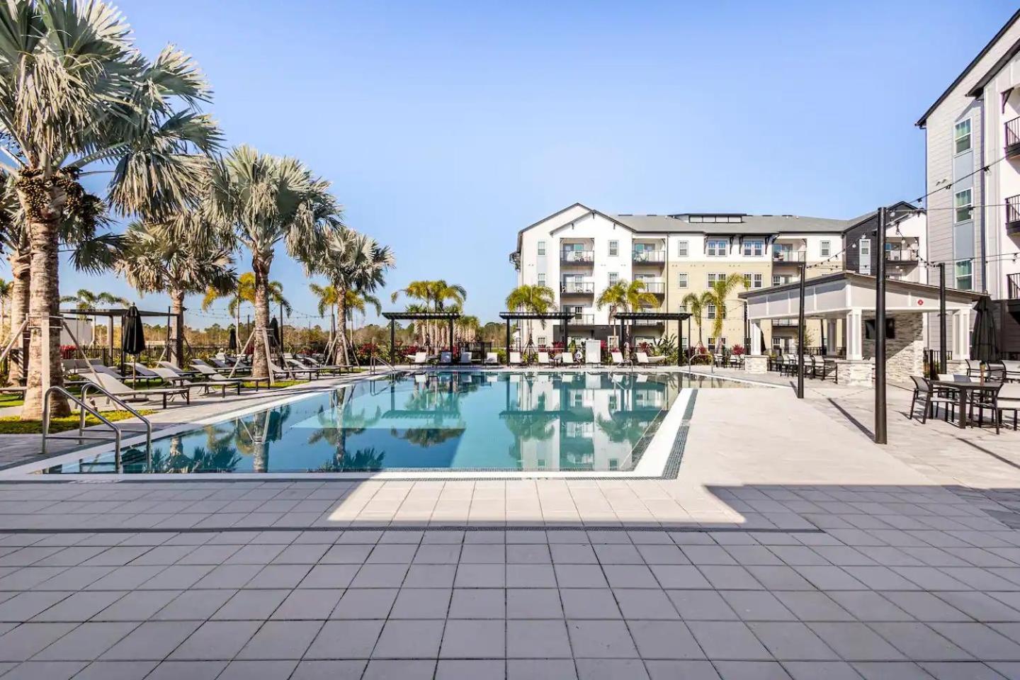 Complete Lush 10 Min To Parks Pets Allowed, Resort-style Amenities Appartement *